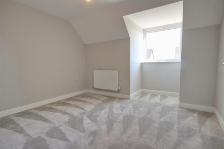 4 bedroom house to rent - Photo 2