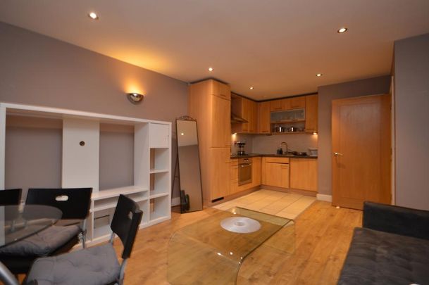 1 bedroom flat to rent - Photo 1