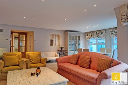 Charmant gemeubeld appartement in hartje Zoute - Photo 4