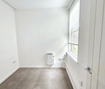 Silverdale Road - Photo 2