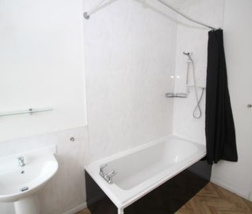 2 bedroom terraced house to rent - Photo 6