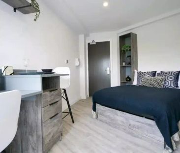 Platinum Studio - Photo 3