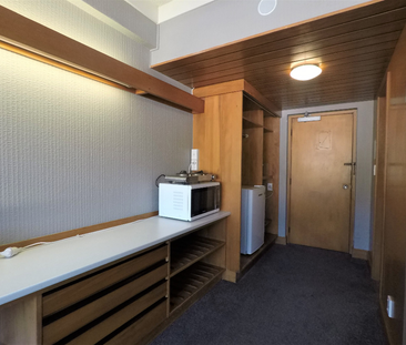 Welcome to Sharella Living - Photo 3