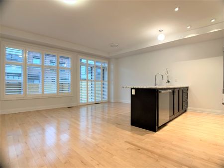 For Lease - 43 Causland Lane, Richmond Hill, Ontario - Photo 5