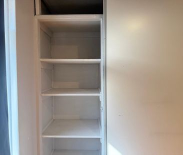 Spacious 3-Bedroom Family Home with Ample Parking in Salisbury East... - Photo 1