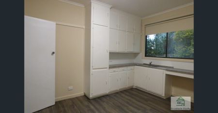 Neatly presented 3 Bedroom Home in Moe - Photo 5