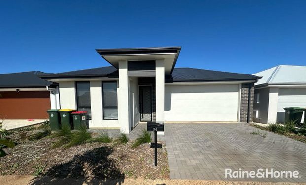 34 Primrose Court, Davoren Park, SA 5113 - Photo 1