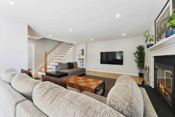 22 Welkin Crescent. Charming 4-Bedroom Home for Rent - Photo 1