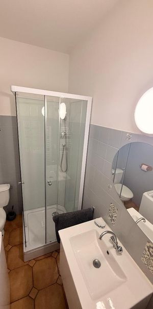 Location Appartement 2 pièces 30m² LAMALOU LES BAINS 34240 - Photo 1