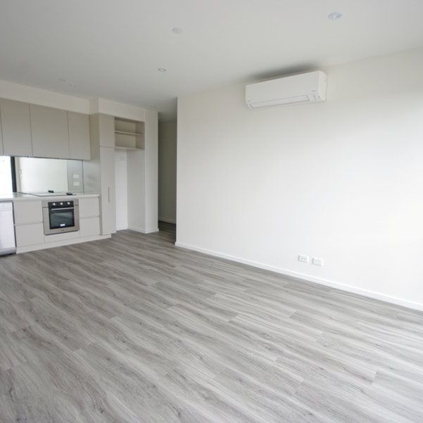 Boutique Block - Spacious, Stylish & Excellent Location - Photo 1