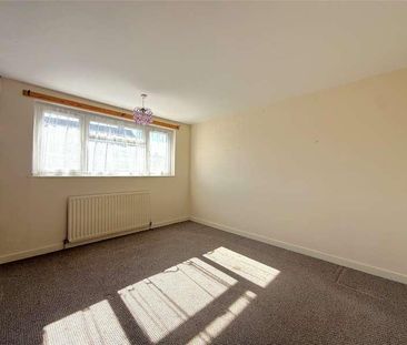 Hills Lane Drive, Madeley, Telford, Shropshire, TF7 - Photo 6