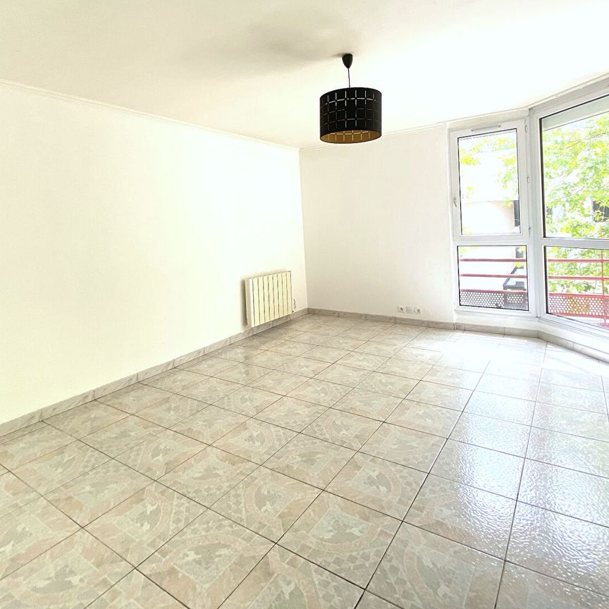 Location Appartement 3 pièces 65m² - Photo 1