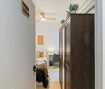 Carrer de Còrsega, Barcelona, Catalonia 08026 - Photo 4