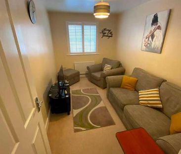 Bewick House, Swan Court, Askern, Doncaster, DN6 - Photo 3