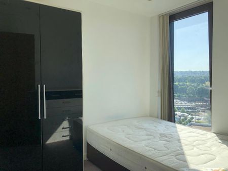 2 bedroom apartment to rent - Photo 3