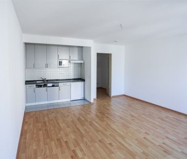Attraktives 1-Zimmer-Apartment mit EBK, Balkon und großzügigem Wohn... - Photo 3