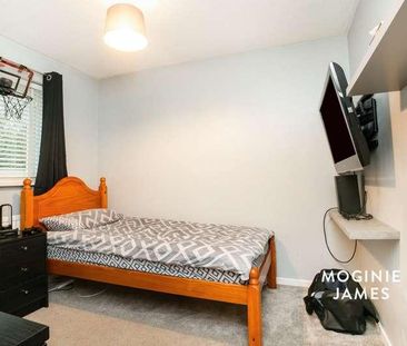 Pinecrest Drive, Thornhill, Cardiff, CF14 - Photo 3