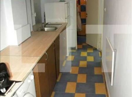 Apartament cu 2 camere, decomandat, zona strazii Republicii, demisol - Photo 5