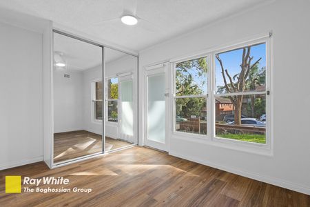 Renovated Unit in Great Location - Photo 5