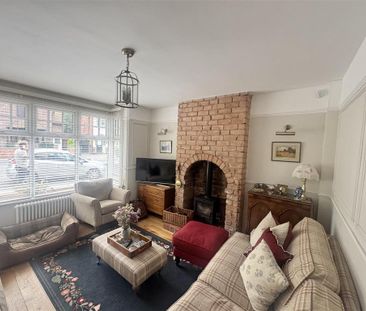 4 bedroom detached house to rent - Photo 1