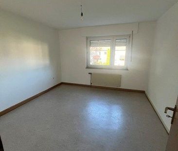 Geräumige 4-Zimmer-Wohnung in Elsdorf mit Balkon - Photo 1