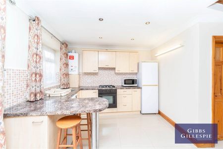 Studio to rent - Photo 5