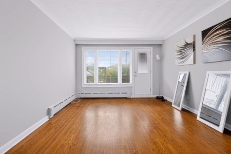 For Lease - 32 Dynevor Road Unit# Main, Toronto, Ontario - Photo 3