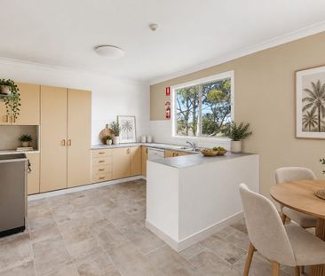 Ideal unit close to town - Photo 3