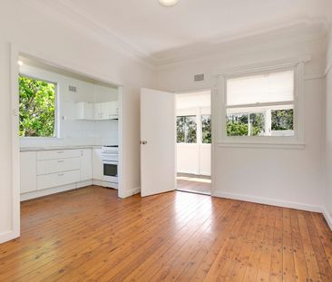 125 Clontarf Street, Seaforth, NSW 2092 - Photo 2