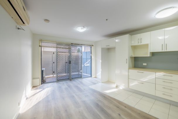 9/79 Atherton Road, Oakleigh VIC 3166 - Apartment For Rent | Domain - Photo 1