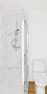 House share to rent - Photo 3