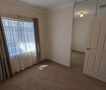 Immaculate presentation of this low maintenance family home - Photo 5
