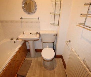 Stirling Street, DD3 - Photo 4