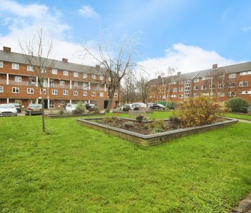 Aldrington Road, London, SW16 1TR - Photo 2