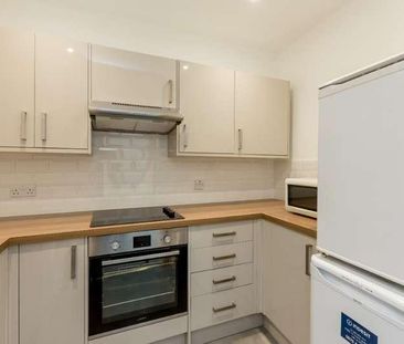 West Montgomery Place, Hillside, Edinburgh, EH7 - Photo 6