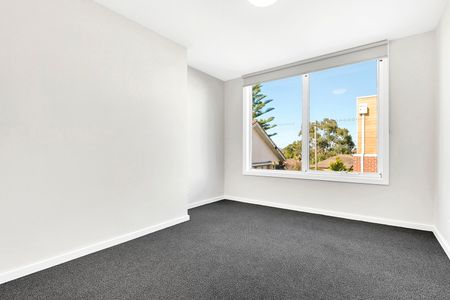 3/38 Dorrington Avenue, Reservoir VIC 3073 - Photo 2