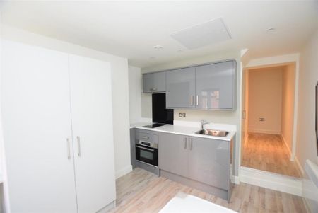 Studio to rent - Photo 3