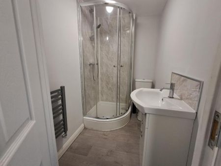 Studio to rent - Photo 5