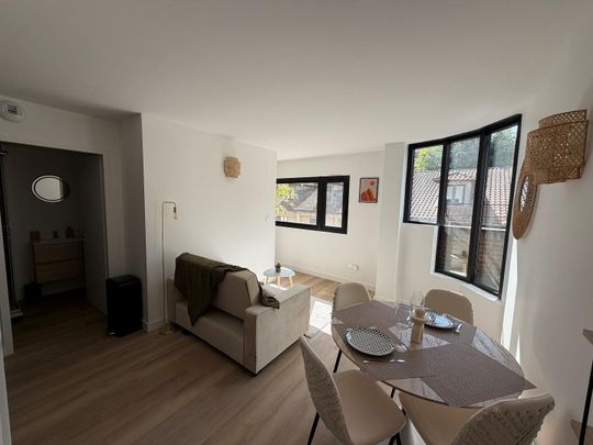 location Appartement T1 DE 27.05m² À TOULOUSE - Photo 1