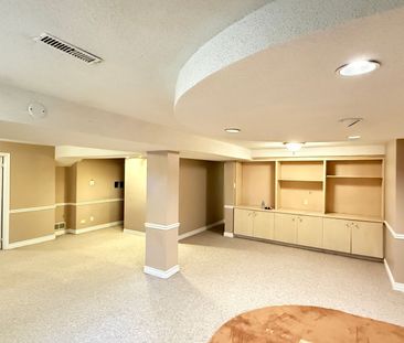 For Lease - 1 Brewsland Crescent, Markham, Ontario - Photo 3