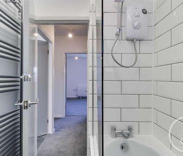 Woodliffe Court, Leeds, LS7 - Photo 1