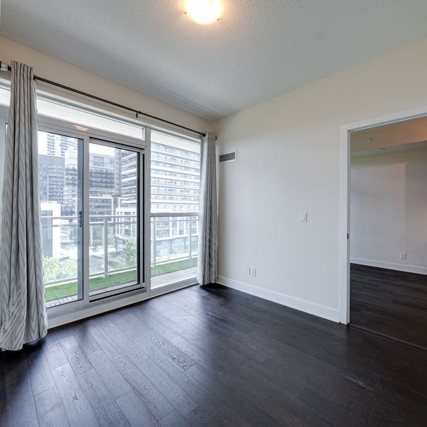 For Lease - 33 Shore Breeze Drive Unit# 407, Toronto, Ontario - Photo 1