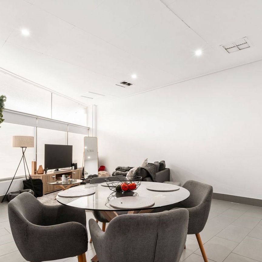 9 Market Court, Reservoir VIC 3073 - House For Rent | Domain - Photo 1