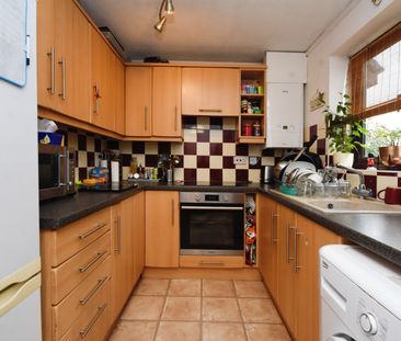 2 bedroom house to rent Grange Walk, Grange Road, Bishops Stortford... - Photo 3