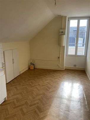 A LOUER ANGERS LA MADELEINE - T3 situé rue Volney ... - Photo 1