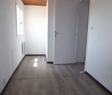 Location appartement 4 pièces 114.7 m² à Lachapelle-sous-Aubenas (0... - Photo 2