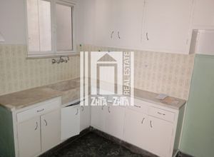 Διαμέρισμα για ενοικίαση - Ιλίσια, - Photo 1