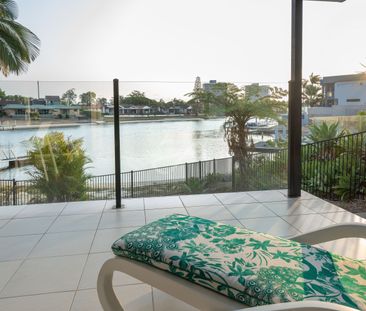 Waterfront Home in Broadbeach Waters - Photo 6