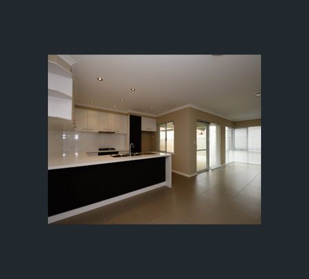 1C Lovegrove Way, Morley, WA 6062 - Photo 3