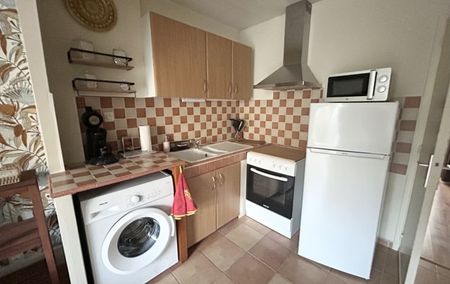 Location Appartement P2 en rdc avec jardin et terrasse Le grau-du-roi - Photo 5